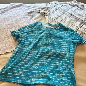 Studio Works women’s 3 short sleeve t-shirts